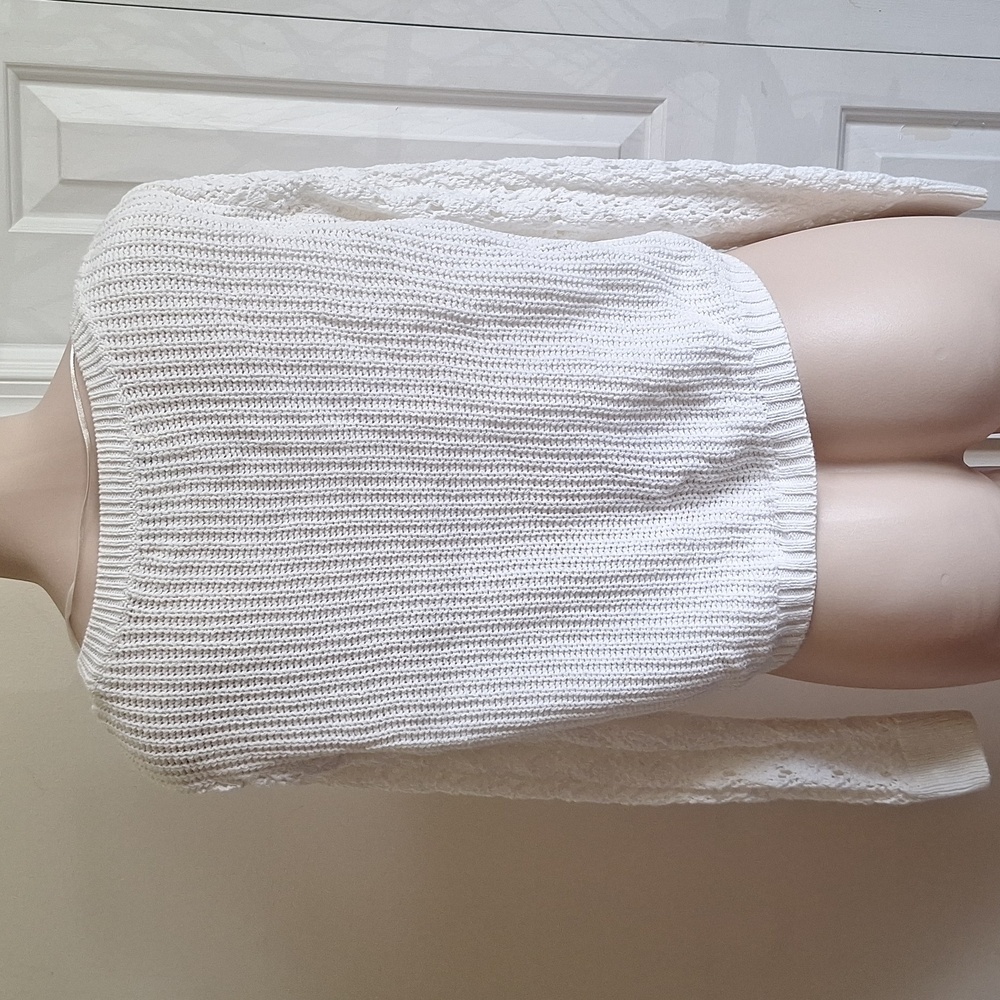 LC Lauren Conrad White Knit Top Size M - Picture 4 of 8
